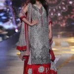 Graceful Gray Traditional Ensemble