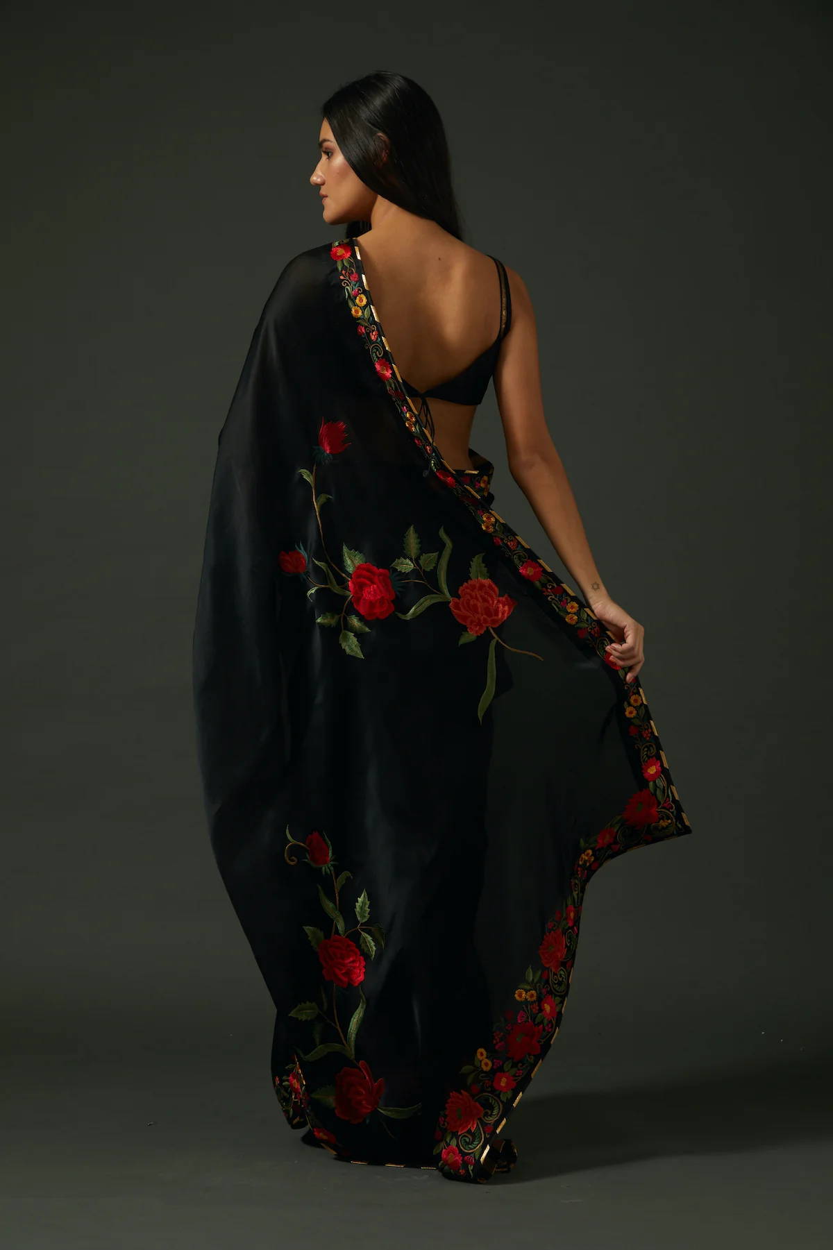 Elegant Black Organza Saree Set - Image 5