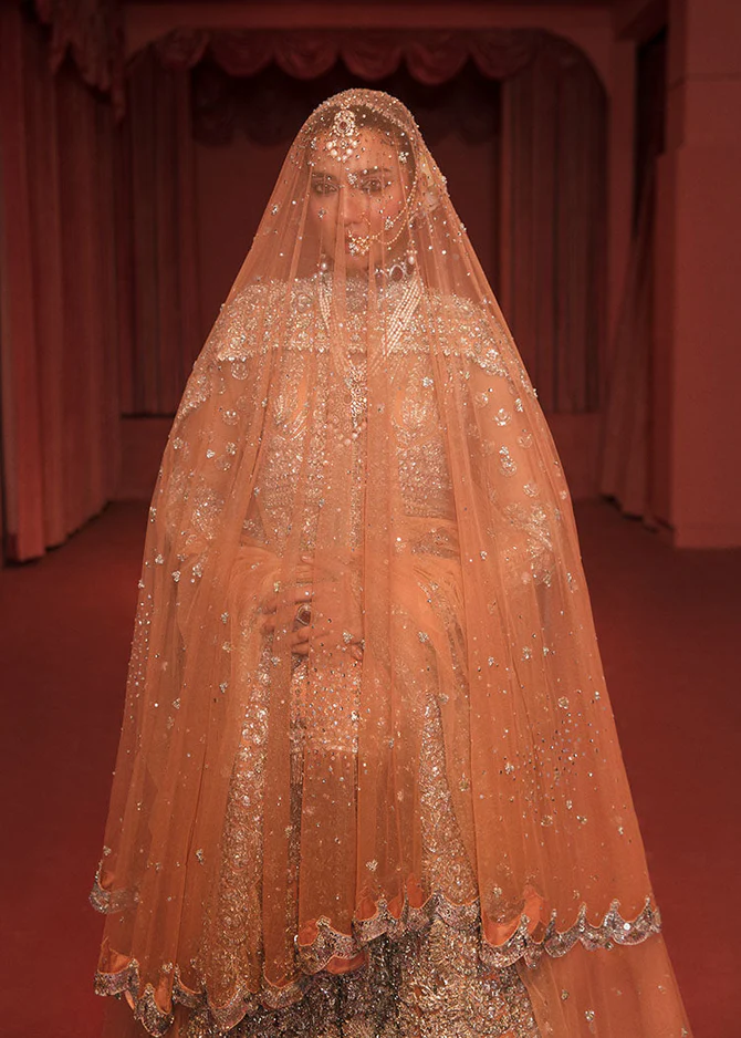 Royal Peach Walima Bridal Lehenga Set - Image 5