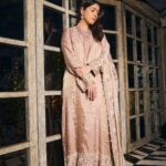 Rosette Glow Wedding Kurta Set