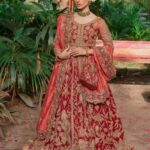 Regal Scarlet Garden Ensemble